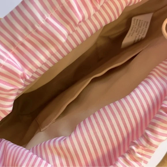 NWOT Collection 18 Straw Bag Collection 18 - Picture 8 of 14